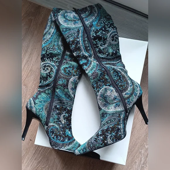 LUICHINY Paisley Patterned Blue and Black Women's Boots - NEW - Picture 3 of 6